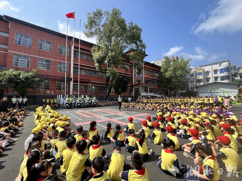立博备用网址